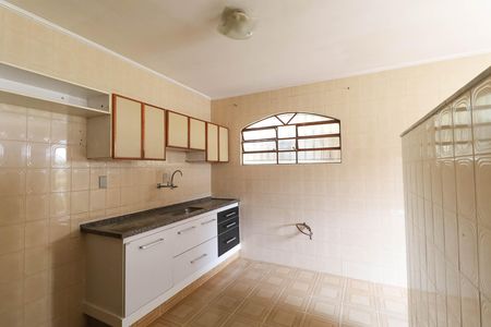 Casa para alugar com 180m², 3 quartos e 3 vagasCozinha