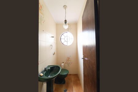 Casa para alugar com 180m², 3 quartos e 3 vagasBanheiro