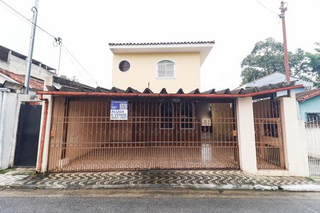 Casa para alugar com 180m², 3 quartos e 3 vagasFachada