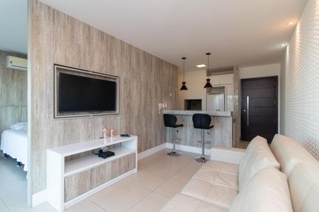 Apartamento para alugar com 42m², 1 quarto e 1 vaga Apartamento para alugar com 42m², 1 quarto e 1 vagaSala