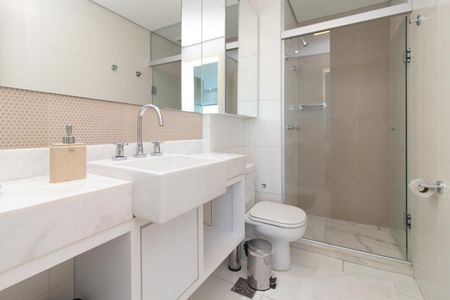 Apartamento para alugar com 42m², 1 quarto e 1 vaga Apartamento para alugar com 42m², 1 quarto e 1 vagaBanheiro