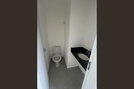Lavabo de casa à venda com 2 quartos, 88m² em Praia da Bandeira, Rio de Janeiro