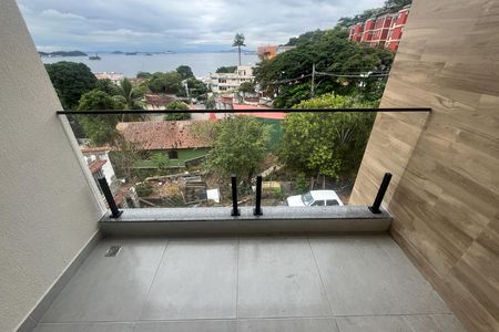 Casa à venda com 88m², 2 quartos e 1 vaga Casa à venda com 88m², 2 quartos e 1 vagaVaranda
