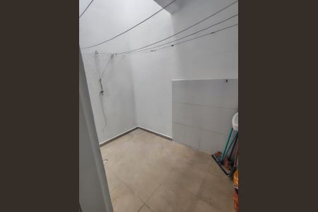 Casa de condomínio à venda com 85m², 2 quartos e 1 vaga Casa de condomínio à venda com 85m², 2 quartos e 1 vagaÁrea de Serviço