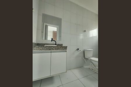Casa de condomínio à venda com 85m², 2 quartos e 1 vaga Casa de condomínio à venda com 85m², 2 quartos e 1 vagaBanheiro