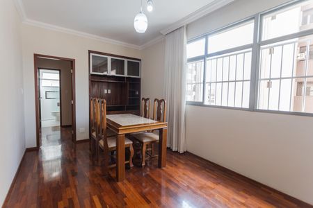 Sala de apartamento à venda com 3 quartos, 85m² em Santo Antônio, Belo Horizonte