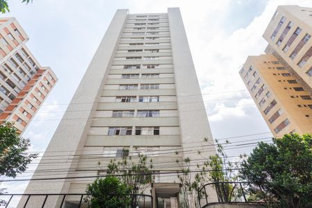 Apartamento à venda com 85m², 3 quartos e 1 vaga Apartamento à venda com 85m², 3 quartos e 1 vagaFachada