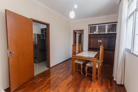 Sala de apartamento à venda com 3 quartos, 85m² em Santo Antônio, Belo Horizonte
