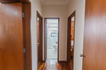 Apartamento à venda com 85m², 3 quartos e 1 vaga Apartamento à venda com 85m², 3 quartos e 1 vagaCorredor