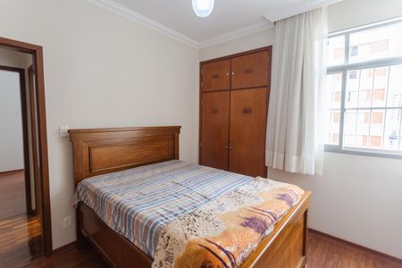 Apartamento à venda com 85m², 3 quartos e 1 vaga Apartamento à venda com 85m², 3 quartos e 1 vagaQuarto 1