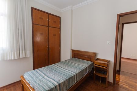 Apartamento à venda com 85m², 3 quartos e 1 vaga Apartamento à venda com 85m², 3 quartos e 1 vagaQuarto 2