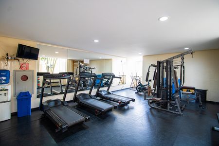 Apartamento à venda com 57m², 2 quartos e 1 vaga Apartamento à venda com 57m², 2 quartos e 1 vagaÁrea comum - Academia