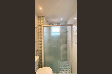 Apartamento à venda com 57m², 2 quartos e 1 vaga Apartamento à venda com 57m², 2 quartos e 1 vagaBanheiro