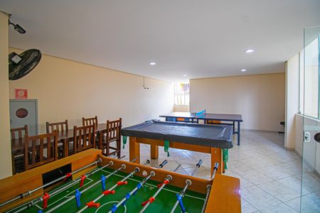 Apartamento à venda com 57m², 2 quartos e 1 vaga Apartamento à venda com 57m², 2 quartos e 1 vagaÁrea comum - Salão de jogos