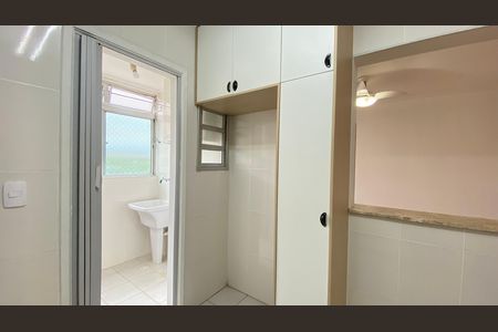Apartamento à venda com 57m², 2 quartos e 1 vaga Apartamento à venda com 57m², 2 quartos e 1 vagaCozinha
