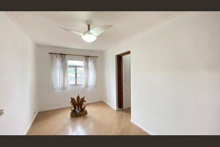 Apartamento à venda com 57m², 2 quartos e 1 vaga Apartamento à venda com 57m², 2 quartos e 1 vagaSala