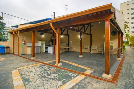 Apartamento à venda com 57m², 2 quartos e 1 vaga Apartamento à venda com 57m², 2 quartos e 1 vagaÁrea comum - Churrasqueira