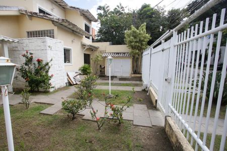 Casa à venda com 440m², 6 quartos e 1 vagaFrente da Casa