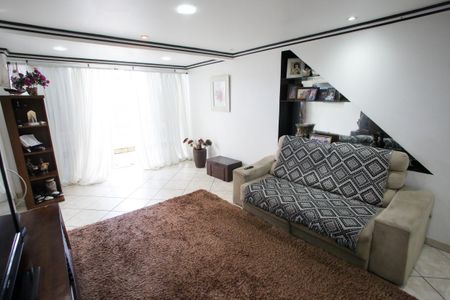 Casa à venda com 440m², 6 quartos e 1 vagaSala de TV