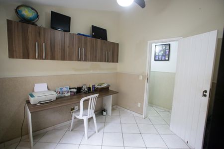 Casa à venda com 440m², 6 quartos e 1 vagaQuarto 5