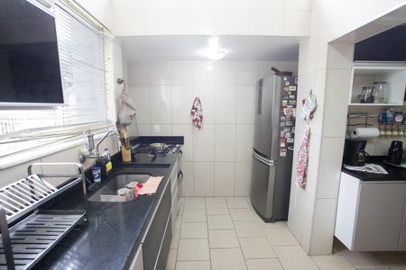 Casa à venda com 440m², 6 quartos e 1 vagaCozinha