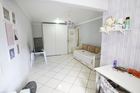 Casa à venda com 440m², 6 quartos e 1 vagaQuarto 3