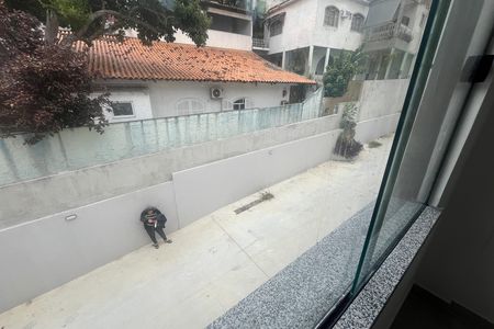 Casa à venda com 88m², 2 quartos e 1 vaga Casa à venda com 88m², 2 quartos e 1 vagaVista