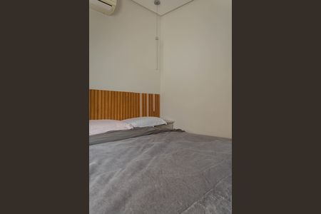 Casa à venda com 270m², 2 quartos e 2 vagas Casa à venda com 270m², 2 quartos e 2 vagasSuíte 1