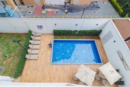Studio para alugar com 27m², 1 quarto e sem vaga Studio para alugar com 27m², 1 quarto e sem vagaPiscina