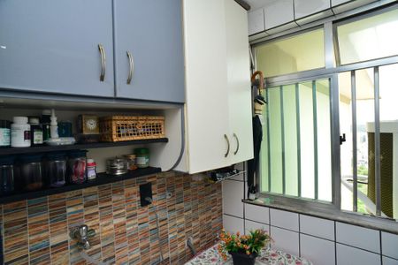 Apartamento para alugar com 64m², 2 quartos e 1 vaga