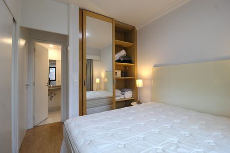 Quarto Suíte de apartamento à venda com 1 quarto, 34m² em Itaim Bibi, São Paulo