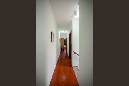 Casa à venda com 150m², 3 quartos e 3 vagas Casa à venda com 150m², 3 quartos e 3 vagasCorredor