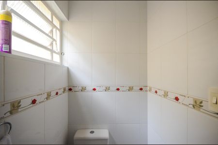 Casa à venda com 150m², 3 quartos e 3 vagas Casa à venda com 150m², 3 quartos e 3 vagasBanheiro de serviço