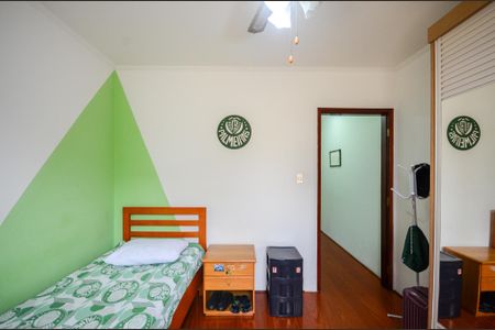 Casa à venda com 150m², 3 quartos e 3 vagas Casa à venda com 150m², 3 quartos e 3 vagasQuarto 2