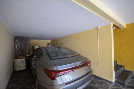 Casa à venda com 150m², 3 quartos e 3 vagas Casa à venda com 150m², 3 quartos e 3 vagasGaragem