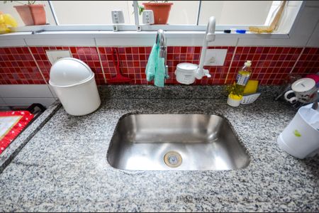 Casa à venda com 150m², 3 quartos e 3 vagas Casa à venda com 150m², 3 quartos e 3 vagasCozinha