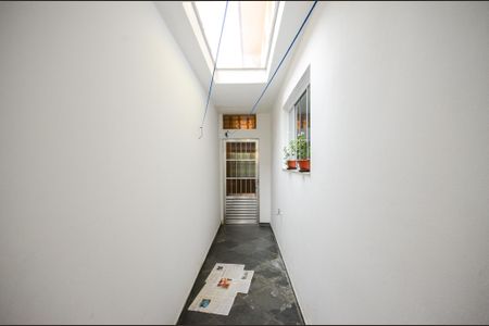 Casa à venda com 150m², 3 quartos e 3 vagas Casa à venda com 150m², 3 quartos e 3 vagasCorredor Externo