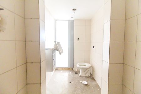 Casa para alugar com 200m², 3 quartos e 2 vagas Casa para alugar com 200m², 3 quartos e 2 vagasBanheiro social