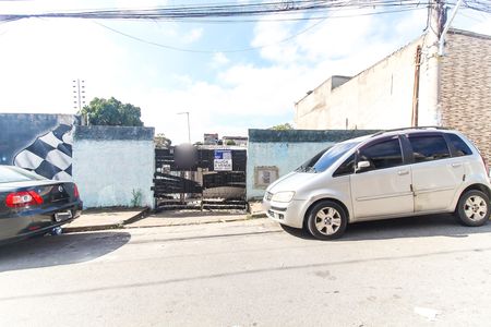 Fachada + Placa de casa à venda com 3 quartos, 200m² em Guaianases, São Paulo