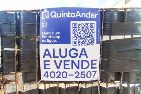 Placa de casa à venda com 3 quartos, 200m² em Guaianases, São Paulo