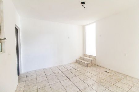 Sala 2 de casa para alugar com 3 quartos, 200m² em Guaianases, São Paulo
