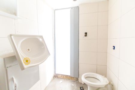 Casa para alugar com 200m², 3 quartos e 2 vagas Casa para alugar com 200m², 3 quartos e 2 vagasBanheiro social