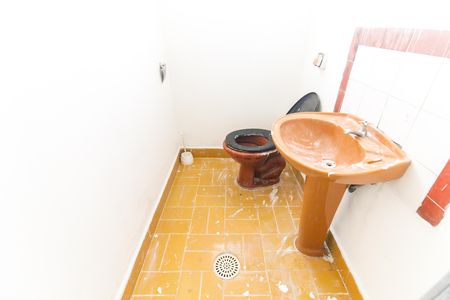 Lavabo de casa à venda com 3 quartos, 200m² em Guaianases, São Paulo