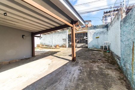 Casa para alugar com 200m², 3 quartos e 2 vagas Casa para alugar com 200m², 3 quartos e 2 vagasQuintal