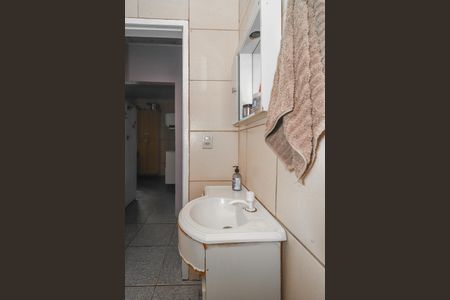 Casa à venda com 126m², 3 quartos e 1 vagaBanheiro