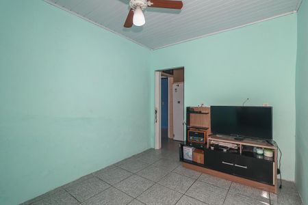 Sala de casa à venda com 3 quartos, 126m² em Mário Quintana, Porto Alegre