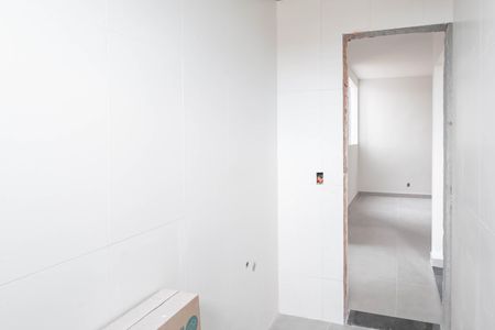 Apartamento à venda com 50m², 2 quartos e 1 vaga Apartamento à venda com 50m², 2 quartos e 1 vagaBanheiro social