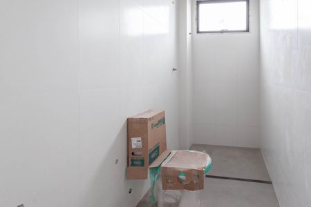 Banheiro social de apartamento à venda com 2 quartos, 100m² em Parque Xangri-lá, Contagem