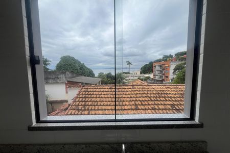 Casa à venda com 88m², 2 quartos e 1 vaga Casa à venda com 88m², 2 quartos e 1 vagaJanela