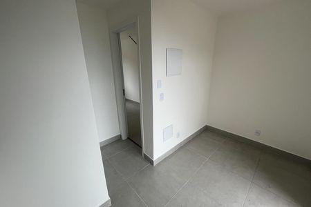 Casa à venda com 88m², 2 quartos e 1 vaga Casa à venda com 88m², 2 quartos e 1 vagaCorredor